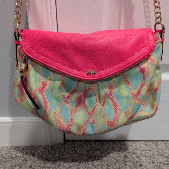 Juicy Couture Neon Pink & Multi-color Faux Snake Skin Flap Envelope Crossbody - Picture 1 of 10